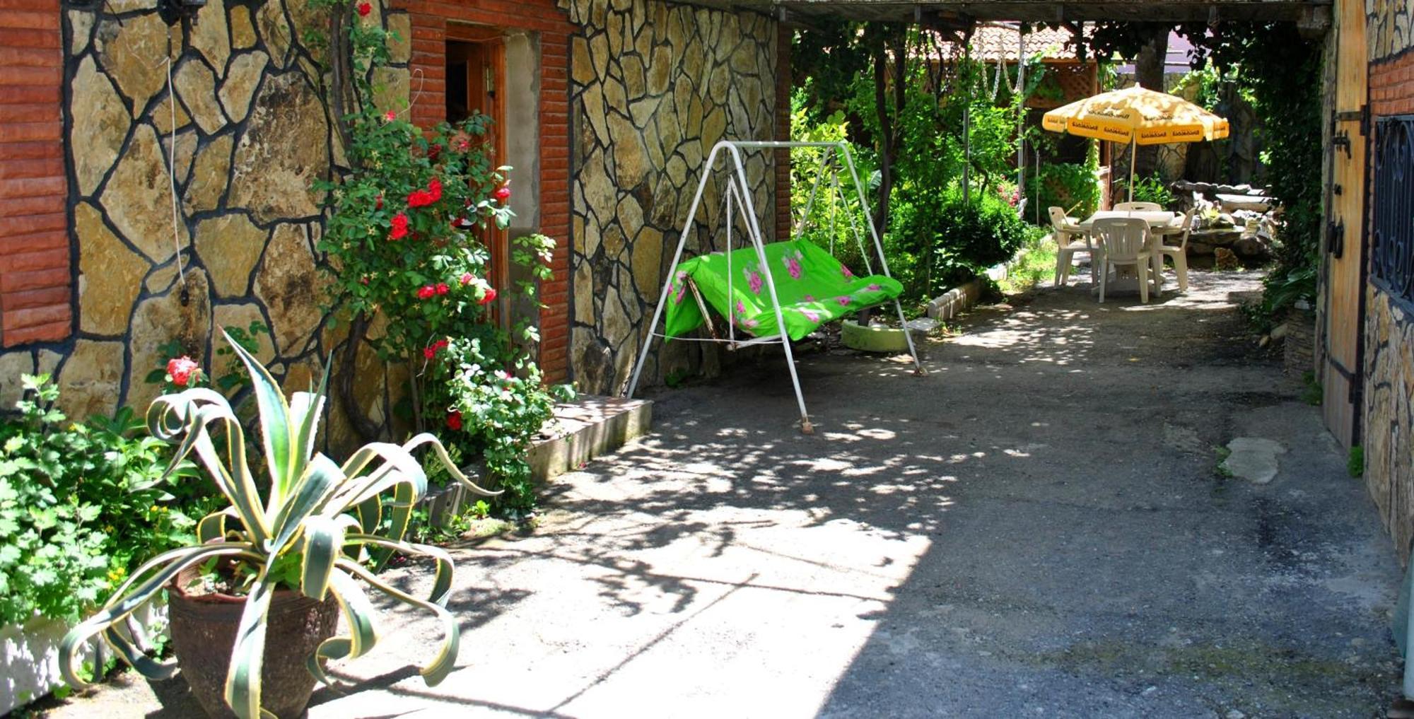 Tamar Guest House Gori Exterior photo